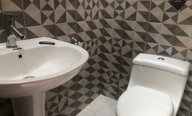 Casa de arriendo en Ricardo Muñoz y 10 de Agosto – código:18577