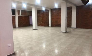 Casa de arriendo en Ricardo Muñoz y 10 de Agosto – código:18577