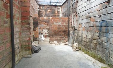 PR13210 Local en arriendo sector Manila