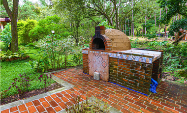 Se Vende Villa en Altos del Maria