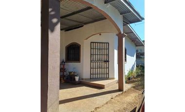 VENDO CASA DE 2HAB EN LOS ALGARROBOS
