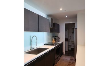 VENTA  APARTAMENTO AMOBLADO AVENIDA BALBOA VISTA AL MAR