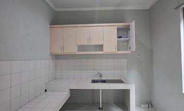 Disewakan Rumah  Bagus Siap Huni Di Cluster Discovery Fiore Bintaro Jaya