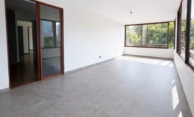 Departamento en venta de 4 dorm.+ 4 baños en Vitacura