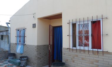 Amplia vivienda en Ingeniero Allan, &quotLa Carolina&quot, Florencio Varela