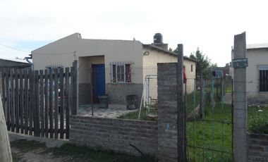 Amplia vivienda en Ingeniero Allan, &quotLa Carolina&quot, Florencio Varela