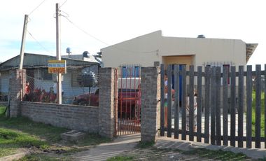Amplia vivienda en Ingeniero Allan, &quotLa Carolina&quot, Florencio Varela