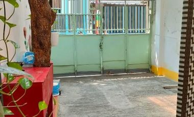 Rumah siap huni luas 213m2 Jembatan Lima Tambora Jakarta Barat