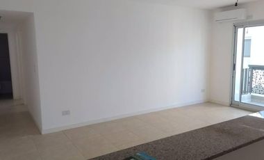 Departamento en venta de 3 ambientes con 2 cocheras - Banfield