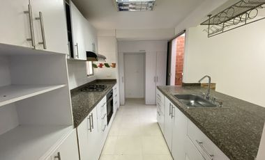 casa en venta en alfaguara. Cod V17378