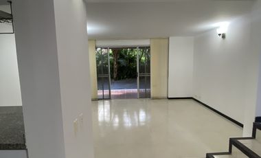 casa en venta en alfaguara. Cod V17378