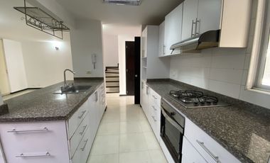 casa en venta en alfaguara. Cod V17378
