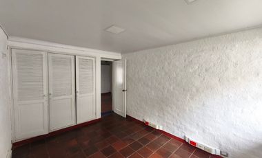 casa en arriendo en ciudad jardín. Cod A9191273