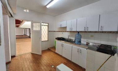 casa en arriendo en ciudad jardín. Cod A9191273