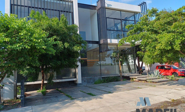 EDIFICIO PARA OFICINAS EN VENTA EN COLIMA ZONA NORTE COMERCIAL