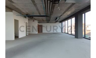 ARRIENDO MODERNA OFICINA 98 MT2 - METRO LOS LEONES