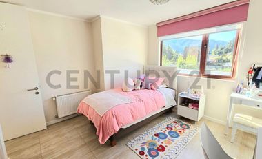Venta Casa 4D 3B 3E y Quincho, Valle Mitrinhue, Km 21
