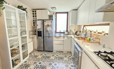 Venta Casa 4D 3B 3E y Quincho, Valle Mitrinhue, Km 21
