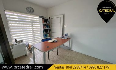 Villa Casa Edificio de venta en Alborada 3ra Etapa – código:20335