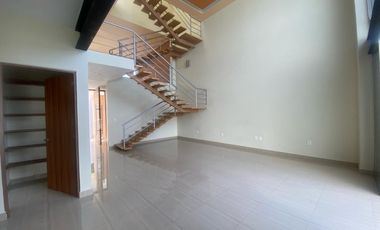 en privada a una cuadra de la avenida San Diego