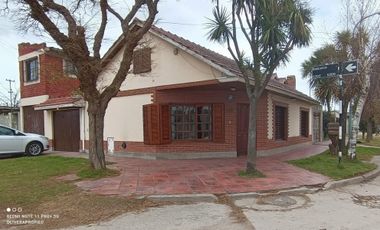 VENDO CHALET EN MAR DEL PLATA