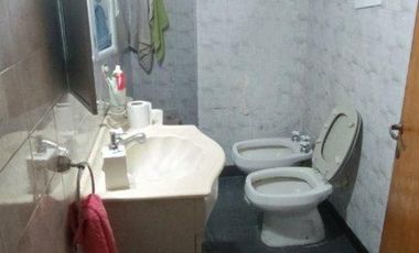 VENDO CHALET EN MAR DEL PLATA