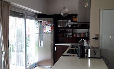 Extraordinaria Casa- VICENTE LOPEZ