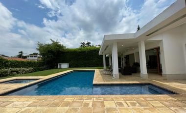 casa en arriendo en pance. Cod A107779