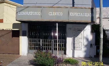 Local a la calle en Venta Haedo / Moron (A155 835)