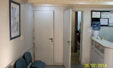 Local a la calle en Venta Haedo / Moron (A155 835)