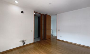 casa en venta en el portico. Cod V31501