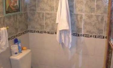 SE VENDE IMPORTANTE PROPIEDAD EN TORTUGUITAS SOBRE 3200M2 DE TERRENO