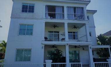 VENTA DE APARTAMENTO EN BIJAO, EDIFICIO HOWARD