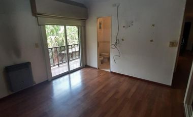 VENTA Hermoso chalet Bo El Cortijo Viejo, con 2400 metros de lote