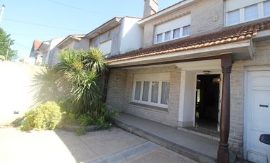 Hermoso Chalet a pasos del Mar, La Perla Mar del Plata