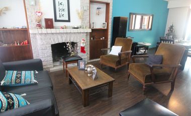 Hermoso Chalet a pasos del Mar, La Perla Mar del Plata