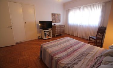 Hermoso Chalet a pasos del Mar, La Perla Mar del Plata