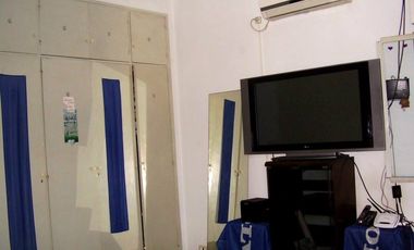 Venta Olivos Casa 3 amb.-  Lote propio-
