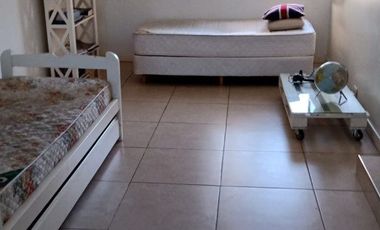 Chalet en alquiler temporario en Los Troncos