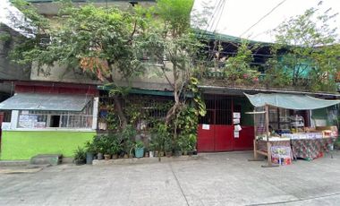 Old House for Redevolopment for Sale in East Rembo, Makati