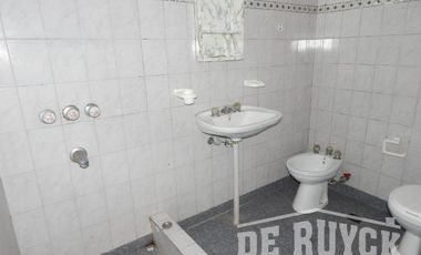 Casa en venta en Quilmes Oeste