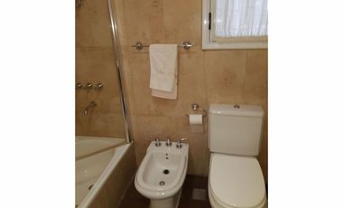 Venta de Casa y Departamento Apta Crédito en S. A. de Padua, calle Bme. Mitre