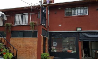 Venta de Casa y Departamento Apta Crédito en S. A. de Padua, calle Bme. Mitre