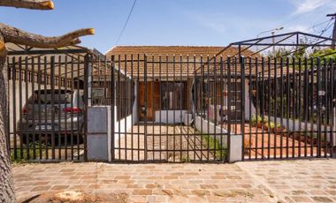 Venta Dúplex con patio y cochera - Ramos Mejia