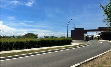 SE VENDE LOTE EN CONDOMINIO LINO CERRITOS RISARALDA