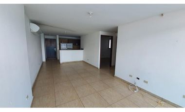 ALQUILO APARTAMENTO CONDADO DEL REY