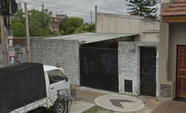 Casa - Valentin Alsina