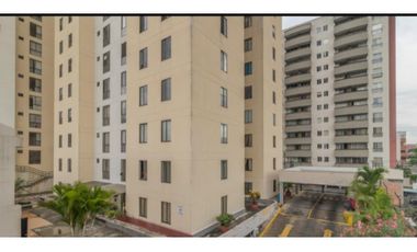 Se vende amplio apartamento en Prados del Norte JV (W6410893)