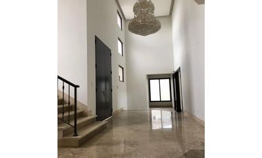 CASA EN ALQUILER EN COSTA DEL ESTE - PASEO DEL PARQUE