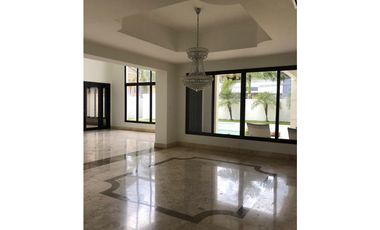 CASA EN ALQUILER EN COSTA DEL ESTE - PASEO DEL PARQUE